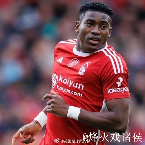 巴萨感兴趣？德媒：努萨无解约条款，莱比锡或冬窗行动